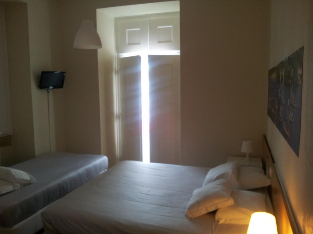 Casa Joao Chagas Guesthouse, Constancia, By Viva A Vida - Alojamentos E Hotels חדר תמונה